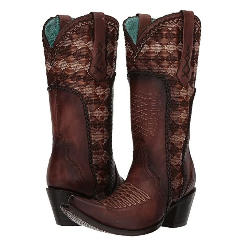 Corral boots